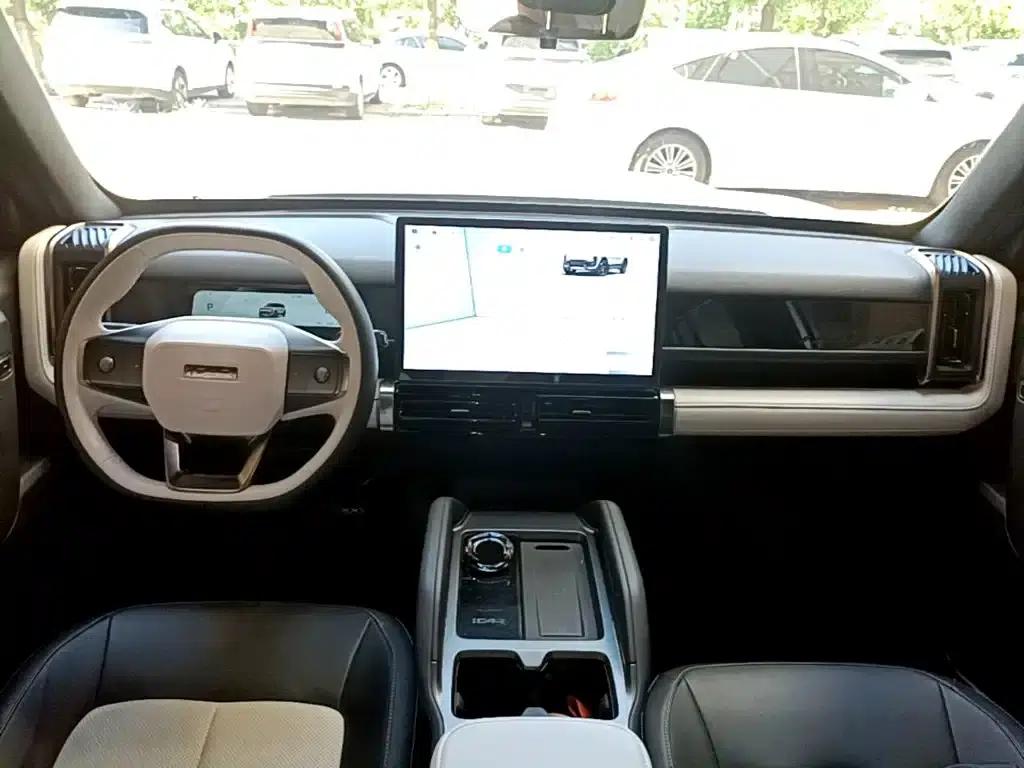 iCAR 03T 2024 Model 501km Four-Wheel Drive Long Range Version — миниатюра 10