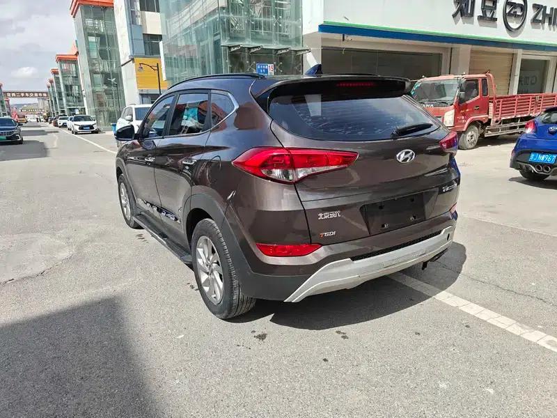 Tucson 2015 1.6T Dual-Clutch Two-Wheel Drive Intelligent Model — миниатюра 4