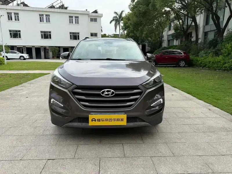 Tucson 2015 1.6T Dual-Clutch Two-Wheel Drive Intelligent Model — миниатюра 2
