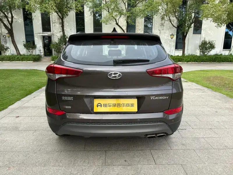 Tucson 2015 1.6T Dual-Clutch Two-Wheel Drive Intelligent Model — миниатюра 5