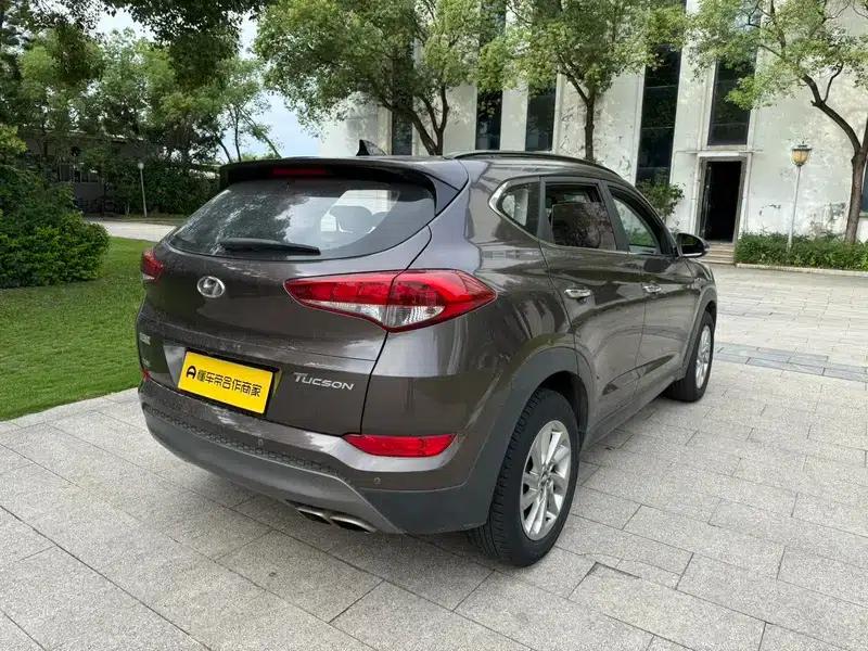 Tucson 2015 1.6T Dual-Clutch Two-Wheel Drive Intelligent Model — миниатюра 6