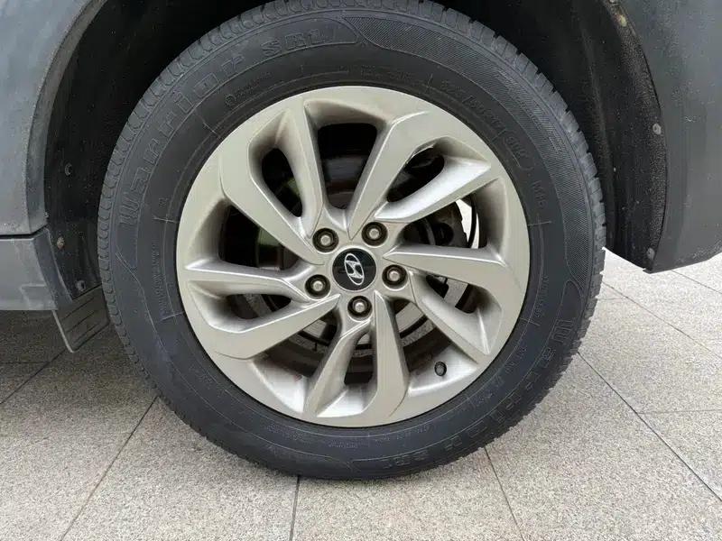 Tucson 2015 1.6T Dual-Clutch Two-Wheel Drive Intelligent Model — миниатюра 8