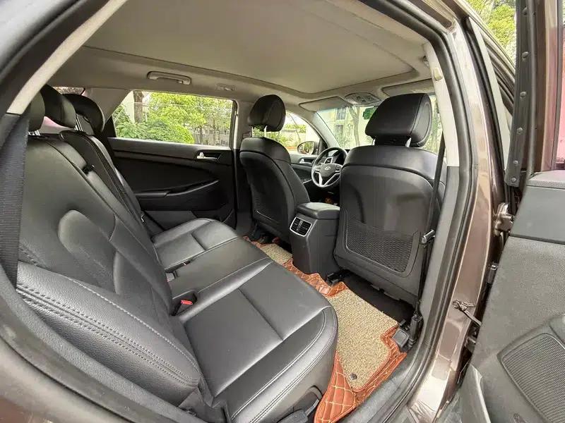 Tucson 2015 1.6T Dual-Clutch Two-Wheel Drive Intelligent Model — миниатюра 10