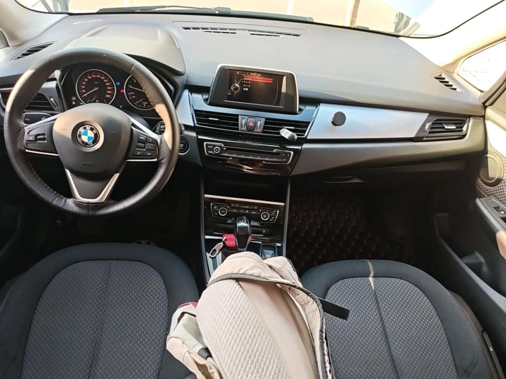 BMW 2 Series Active Tourer 2016 218i Leading Model — миниатюра 12