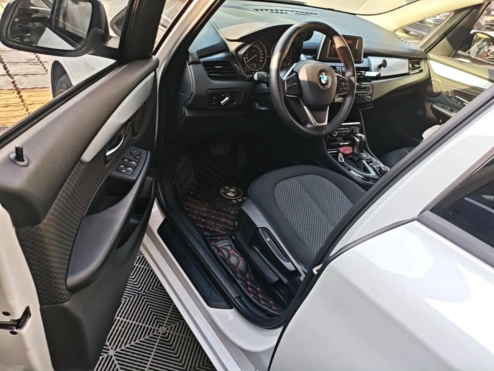BMW 2 Series Active Tourer 2016 218i Leading Model — миниатюра 18