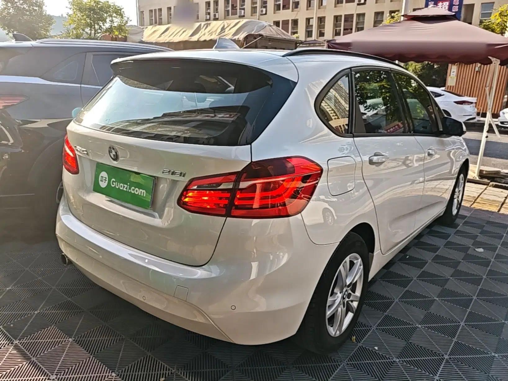 BMW 2 Series Active Tourer 2016 218i Leading Model — миниатюра 6