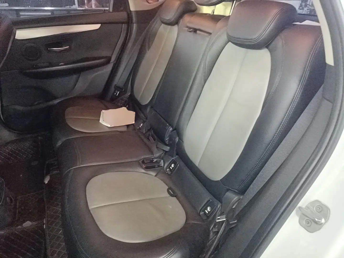 BMW 2 Series Active Tourer 2016 218i Fashion Model — миниатюра 20