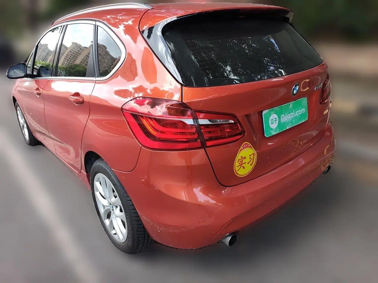 BMW 2 Series Active Tourer 2016 220i Luxury Edition — миниатюра 4
