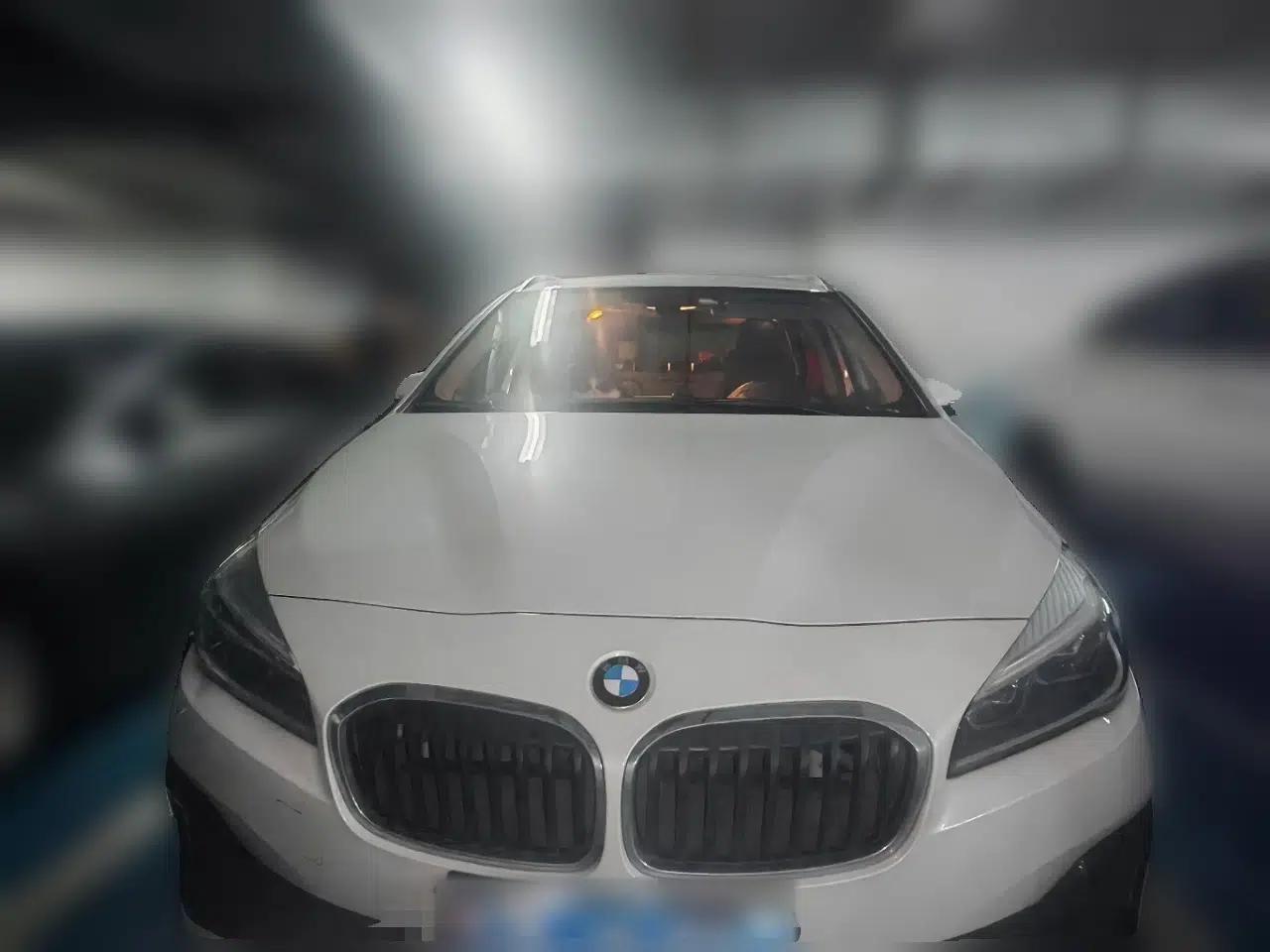 BMW 2 Series Active Tourer 2018 218i Leading Model — миниатюра 2