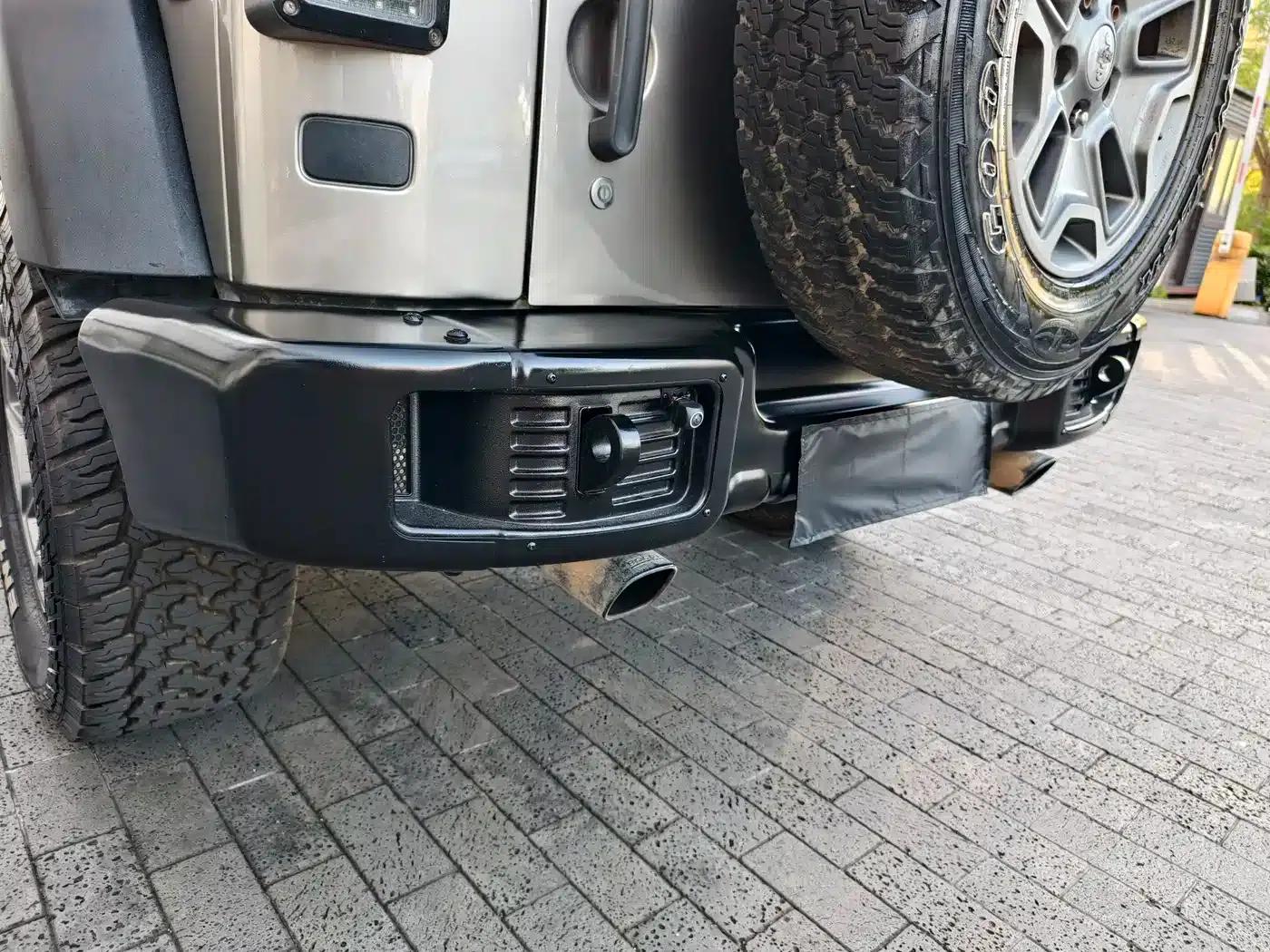 2013 Jeep Wrangler 3.6L Rubicon 4-Door — миниатюра 25