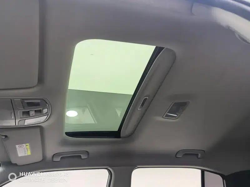 Hyundai ix35 2018 2.0L Automatic 2WD Smart & Enjoy Edition — миниатюра 11