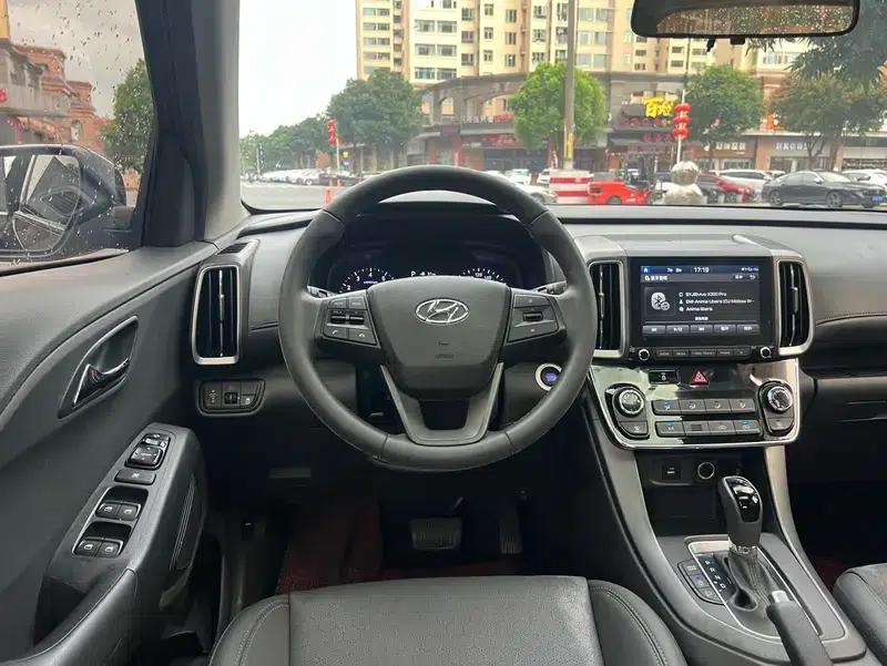 Hyundai ix35 2020 2.0L Automatic 2WD Smart & Enjoy Edition — миниатюра 13