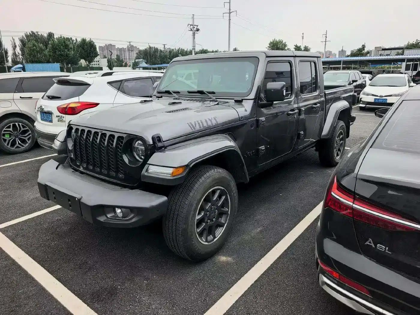 Gladiator 2022 3.6L First Edition — миниатюра 2
