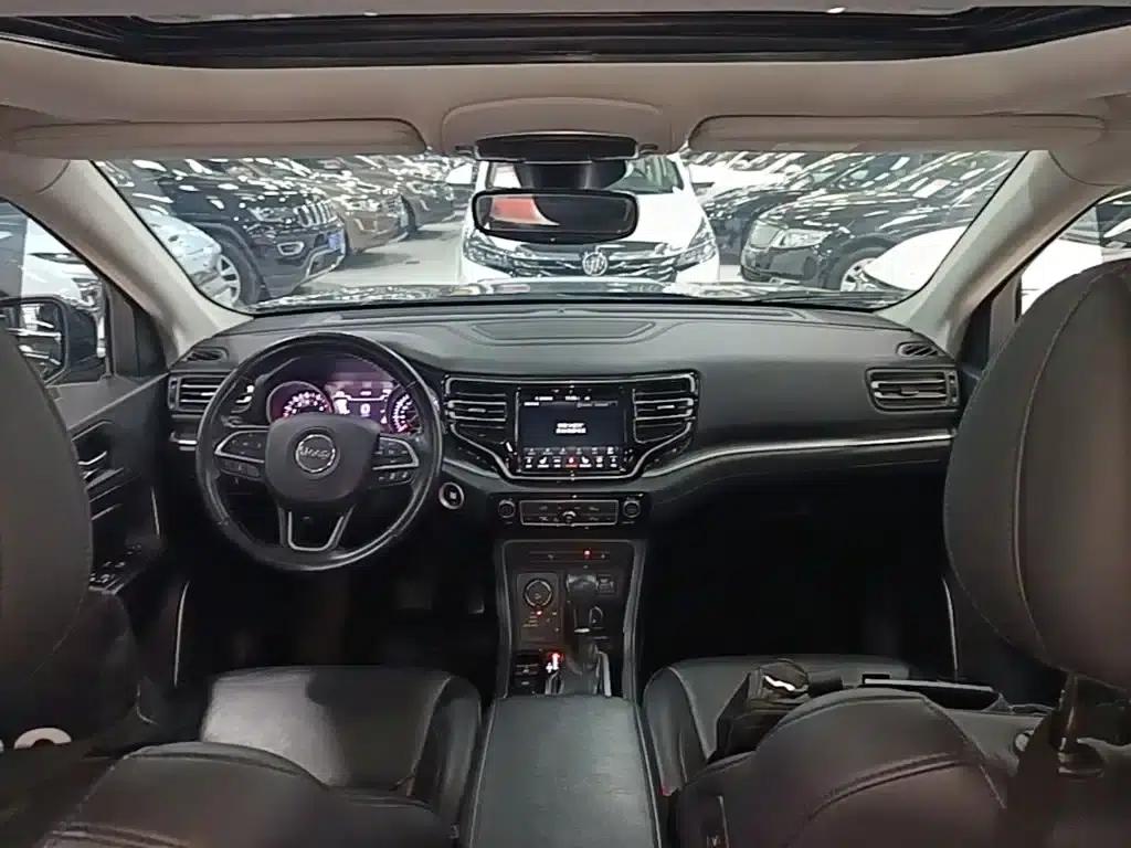 Grand Commander 2020 2.0T AWD Elite Enhanced Edition — миниатюра 10