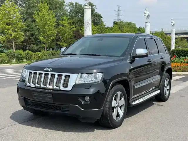2012 Jeep Grand Cherokee (Imported) 3.6L Comfort Navigation Edition