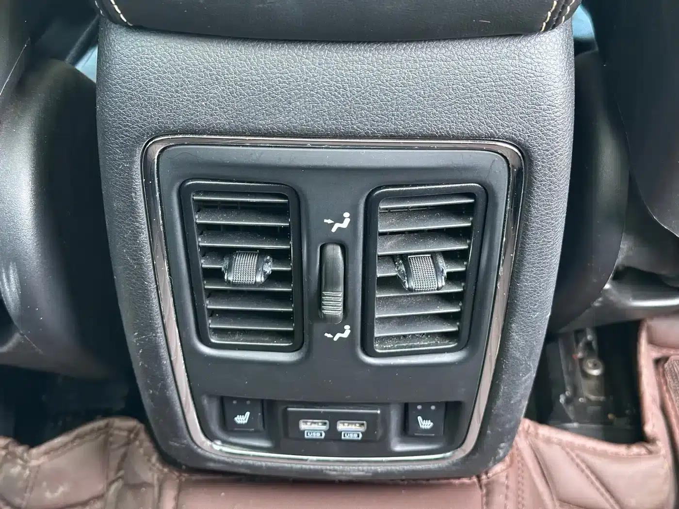 2015 Jeep Grand Cherokee (Imported) 3.0L Comfort Navigation Edition — миниатюра 18