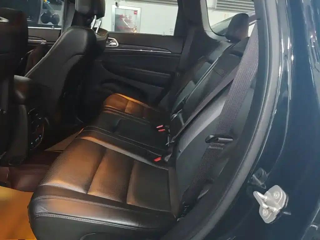 2020 Jeep Grand Cherokee 3.0L Elite Navigation Edition (Imported) — миниатюра 17