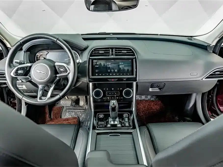 Jaguar XEL 2020 2.0T 200PS S Progressive Elegance Edition — миниатюра 12