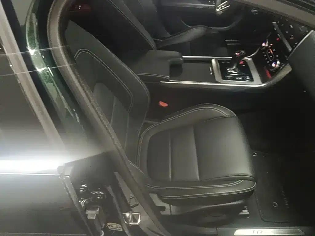 Jaguar XEL 2021 2.0T 200PS R-DYNAMIC Youth Sport Edition — миниатюра 25