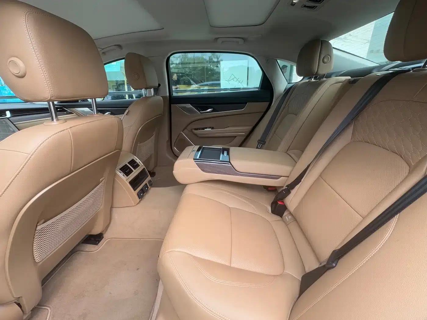 Jaguar XFL 2025 2.0T P250 2WD Luxury Edition — миниатюра 12