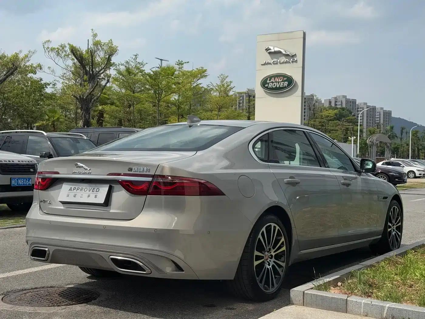 Jaguar XFL 2025 2.0T P250 2WD Luxury Edition — миниатюра 6