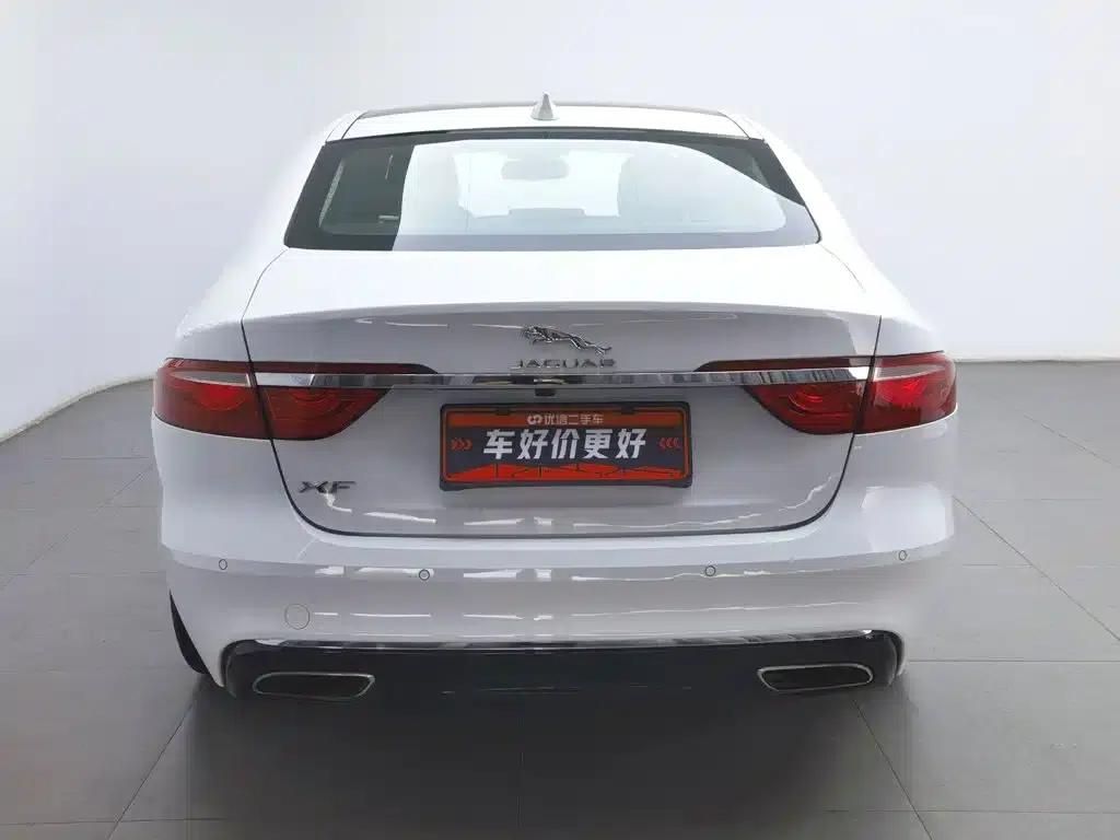 2017 Jaguar XFL 2.0T 200PS Luxury Edition — миниатюра 4