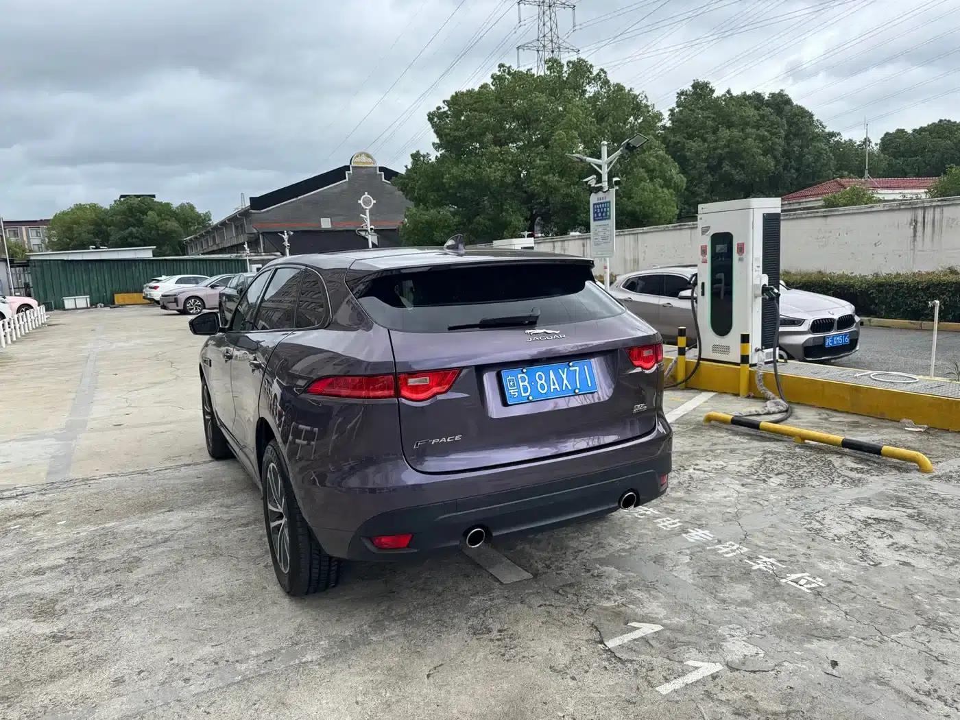 2018 Jaguar F-PACE Facelift 2.0T AWD R-Sport Edition — миниатюра 18