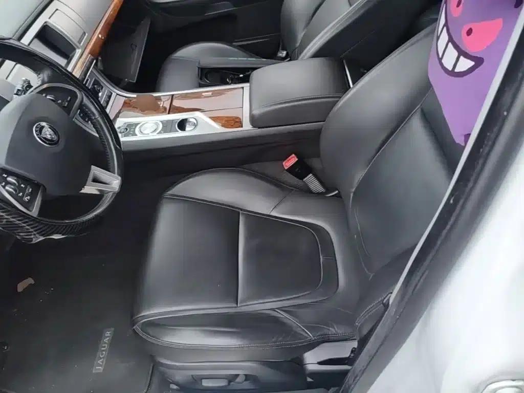 2014 Jaguar XF 2.0T Luxury Edition — миниатюра 15