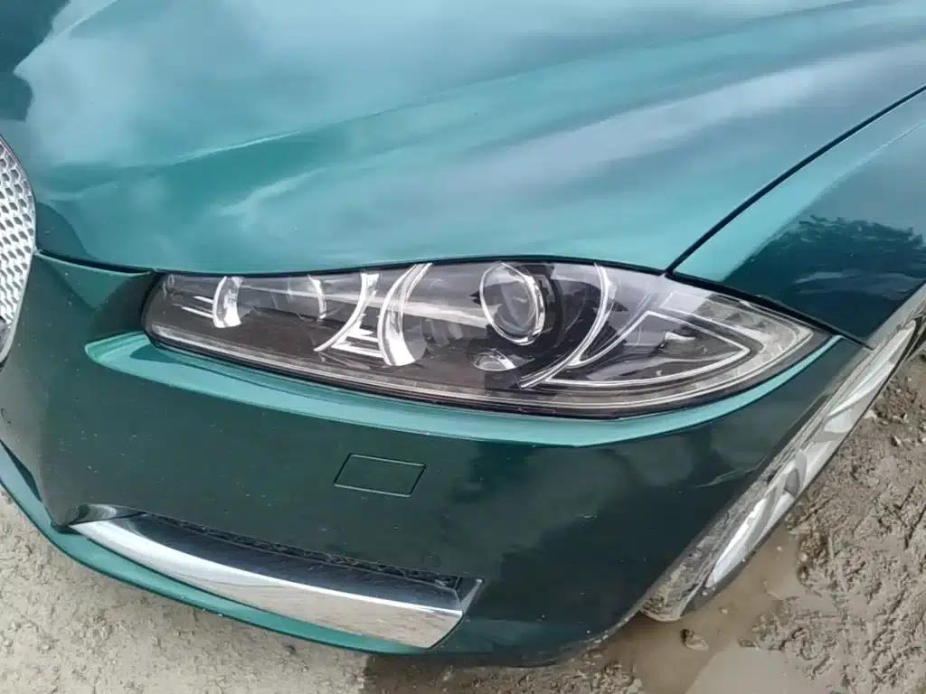 2014 Jaguar XF 2.0T Luxury Edition — миниатюра 24