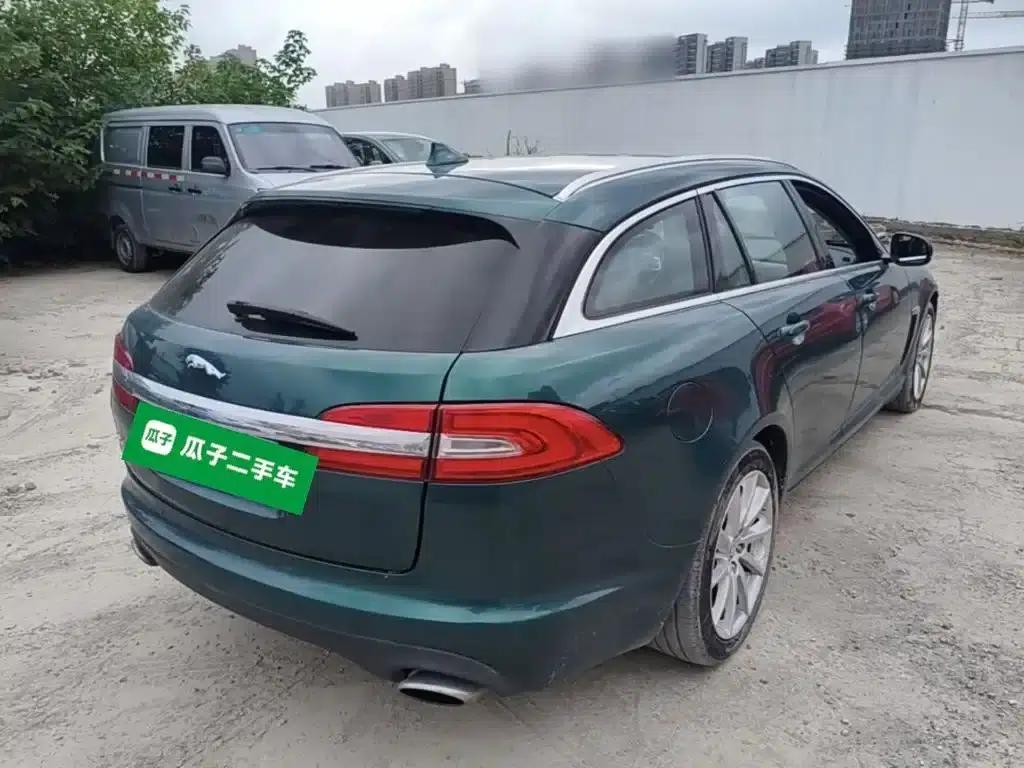 2014 Jaguar XF 2.0T Luxury Edition — миниатюра 7