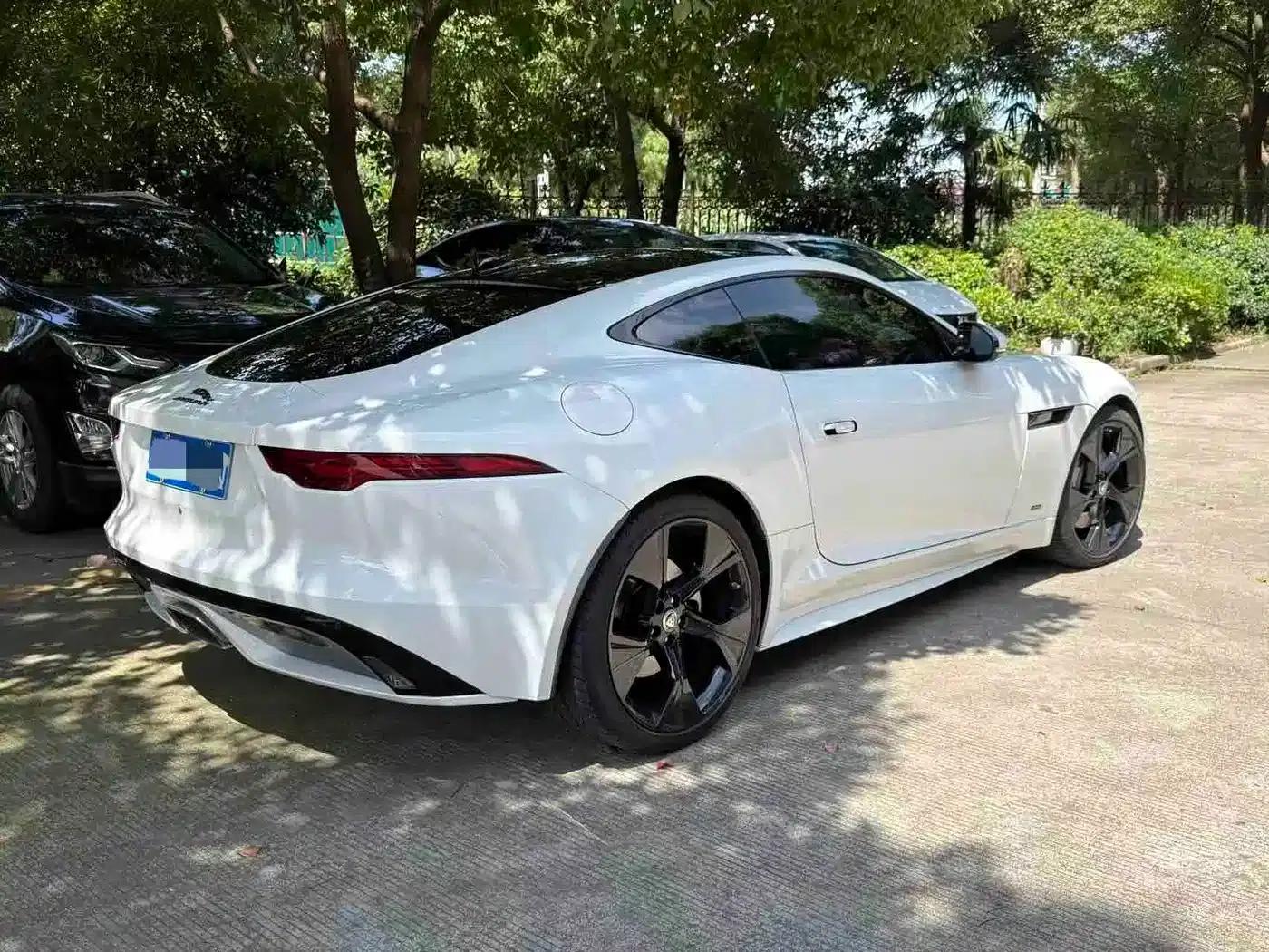 Jaguar F-TYPE 2024 P300 75th Anniversary Edition Hardtop — миниатюра 14