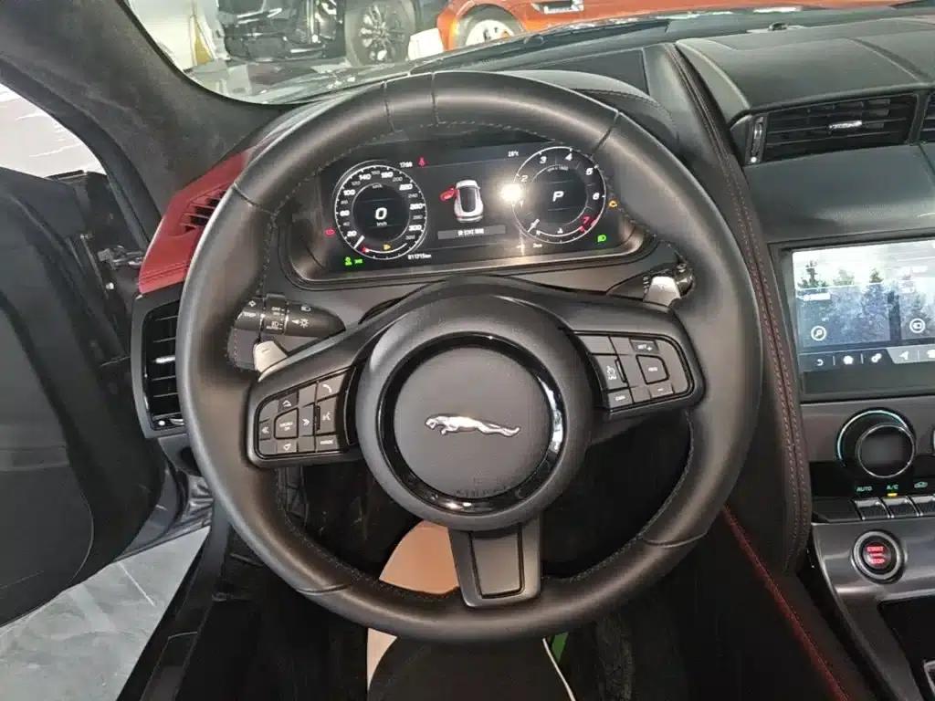 Jaguar F-TYPE 2024 P300 75th Anniversary Edition Hardtop — миниатюра 11
