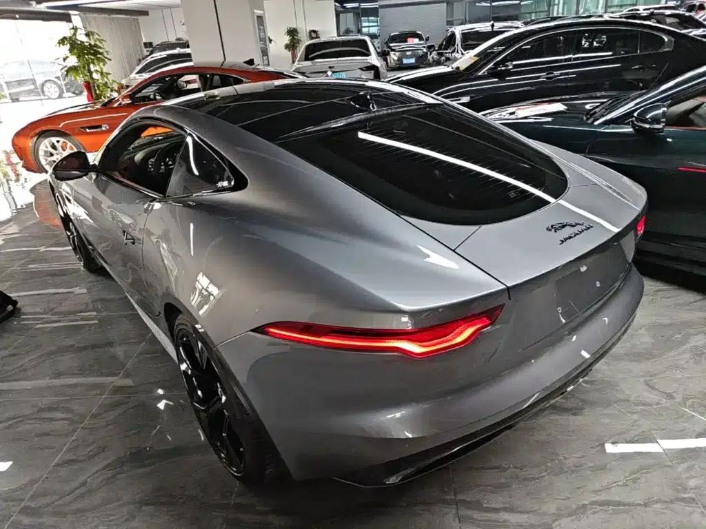 Jaguar F-TYPE 2024 P300 75th Anniversary Edition Hardtop — миниатюра 5