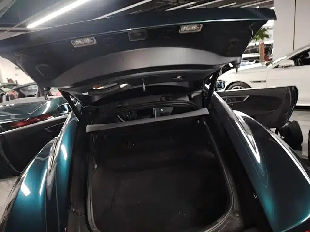 2021 Jaguar F-TYPE P300 Rear-Wheel Drive Hardtop — миниатюра 19