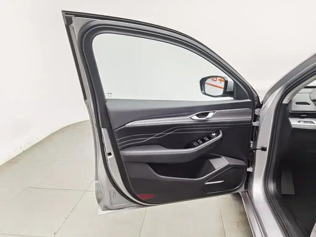 Xingrui 2023 2.0TD Luxury Edition — миниатюра 8
