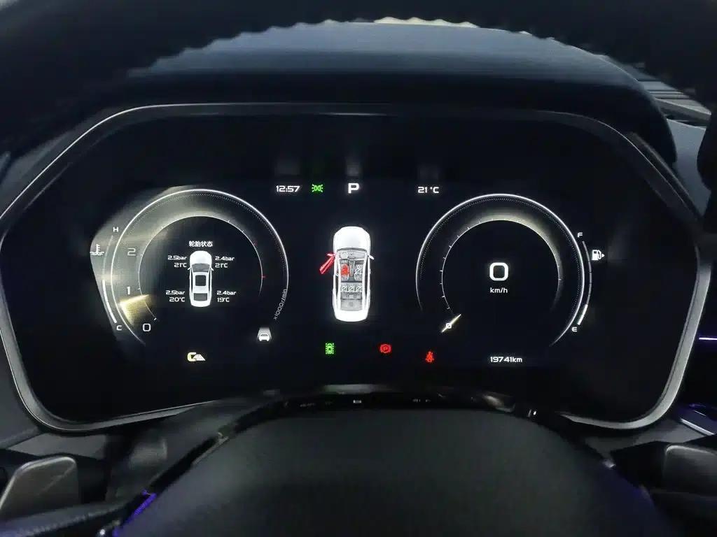 Xingrui 2021 Facelift 2.0TD Premium Edition — миниатюра 8