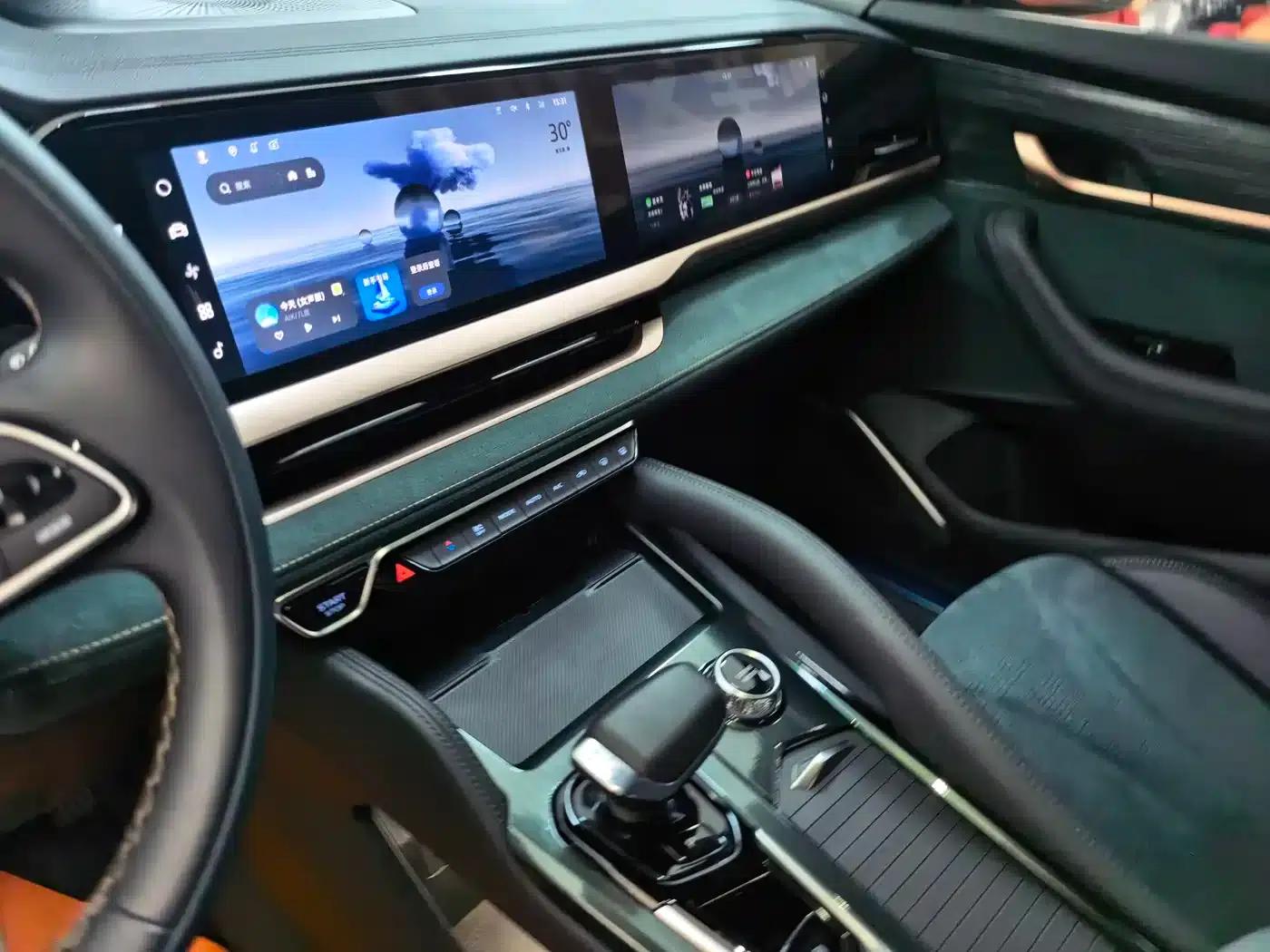 Geely Xingyue L 2024 Hybrid 1.5T Tiangong Edition — миниатюра 8