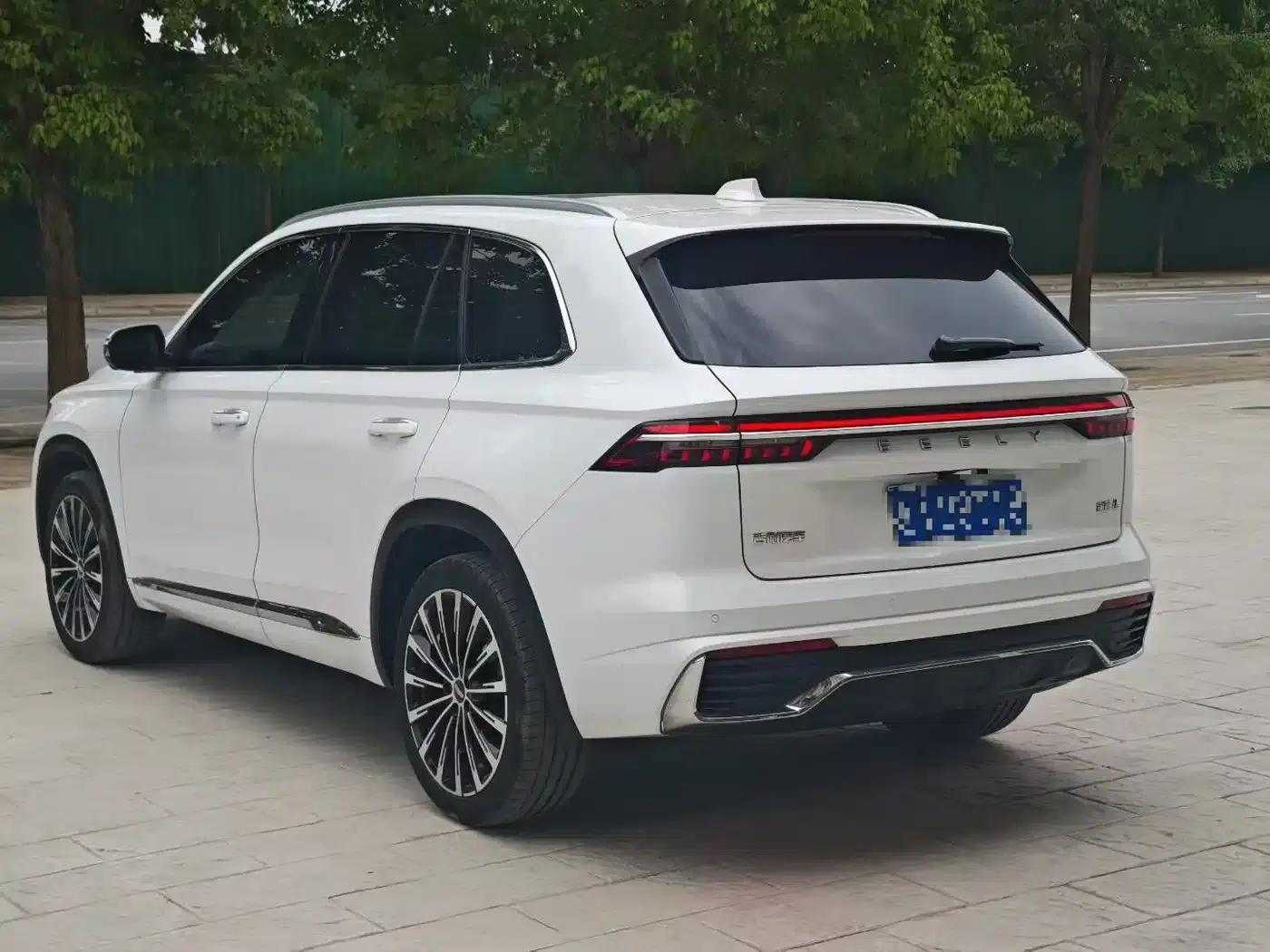 Geely Xingyue L 2025 Oriental Radiance 2.0TD Automatic Star Edition — миниатюра 9