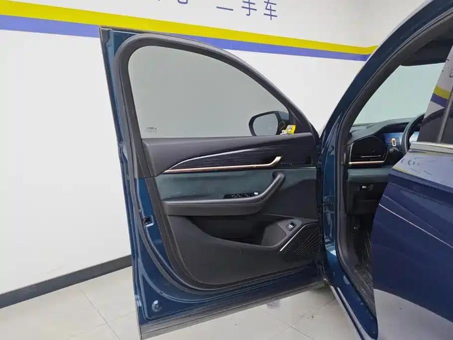 Geely Xingyue L 2021 2.0TD DCT EVO 2WD Premium Edition — миниатюра 7