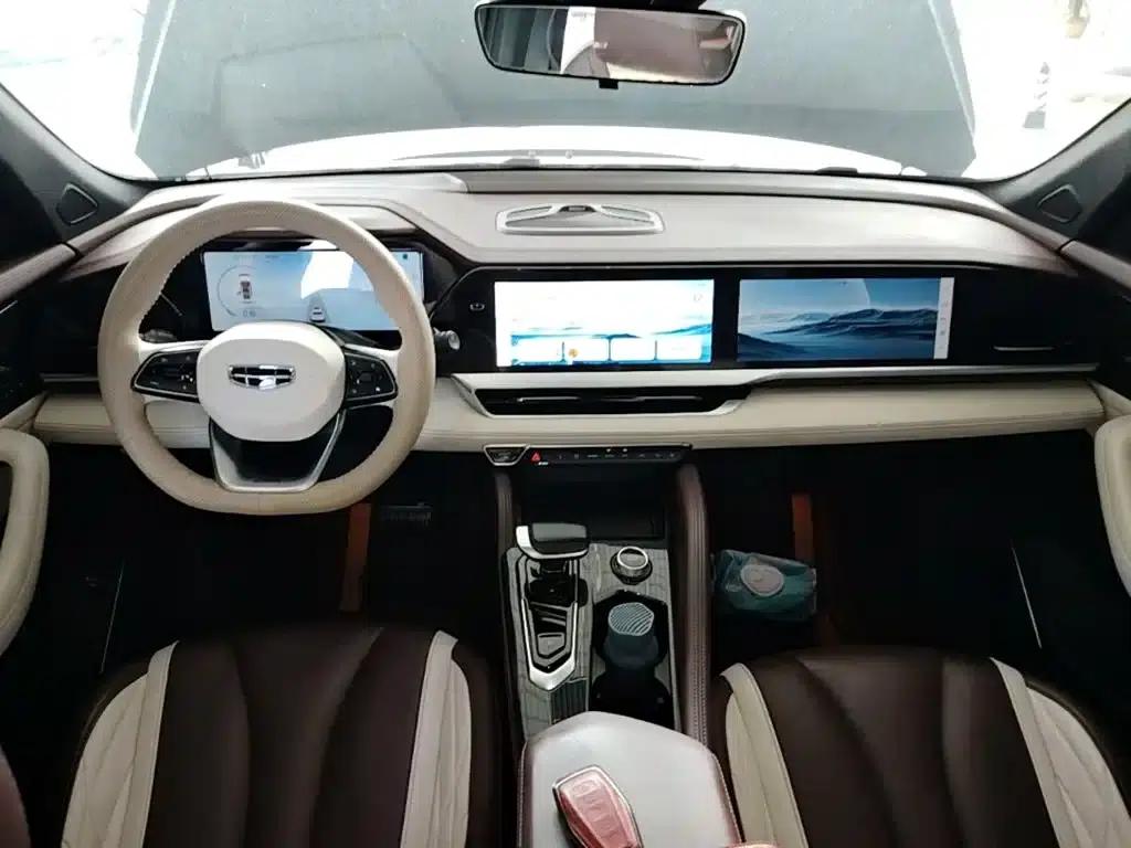 Geely Xingyue L 2021 2.0TD DCT EVO 2WD Premium Edition — миниатюра 10