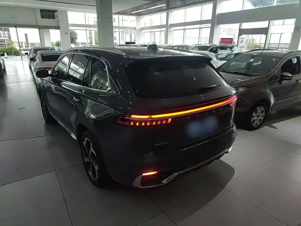 Geely Xingyue L 2024 2.0TD High-Power Automatic Two-Wheel Drive Cloud Edition — миниатюра 5
