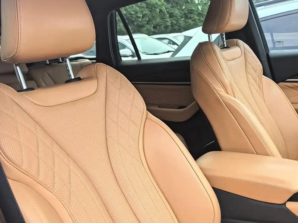 Geely Xingyue L Extended-Range Electric Version 2022 1.5T DHT Extended-Range Electric Flagship Edition — миниатюра 11