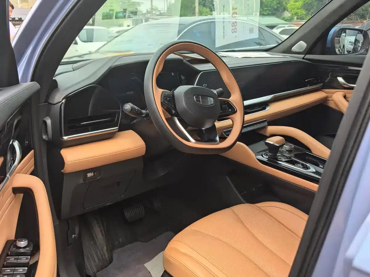 Geely Xingyue L Extended-Range Electric Version 2022 1.5T DHT Extended-Range Electric Flagship Edition — миниатюра 6