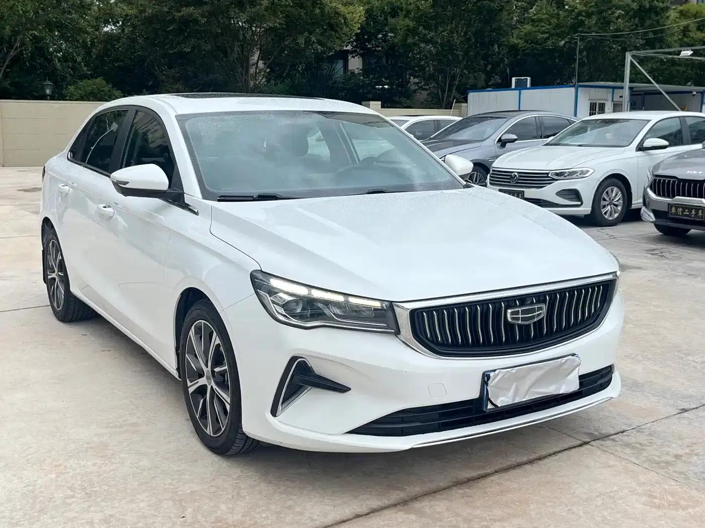 Geely Emgrand 2022 4th Generation 1.5L CVT Flagship Edition — миниатюра 2