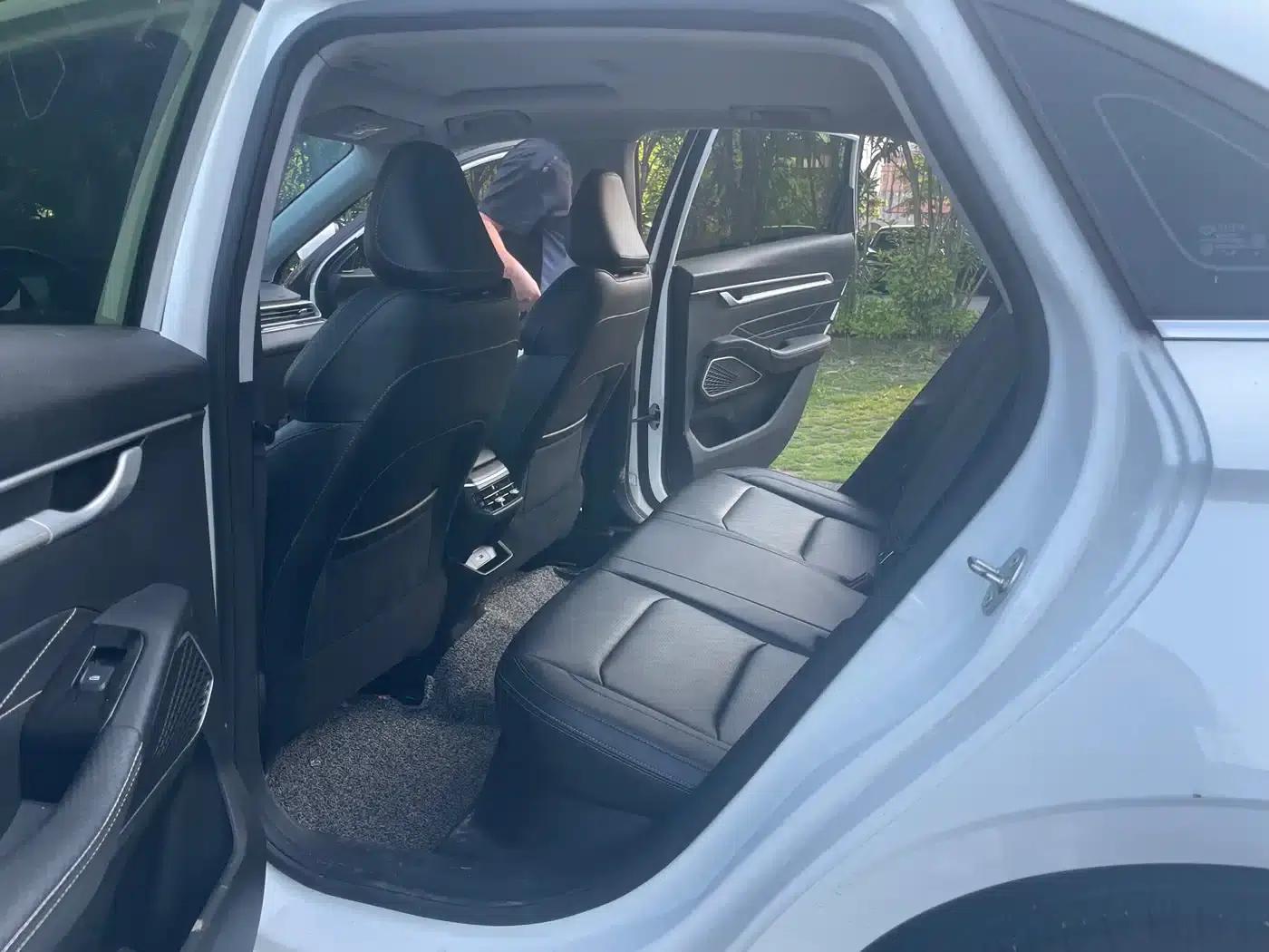 Geely Emgrand 2023 4th Generation Champion Edition 1.5L CVT Flagship Model — миниатюра 6