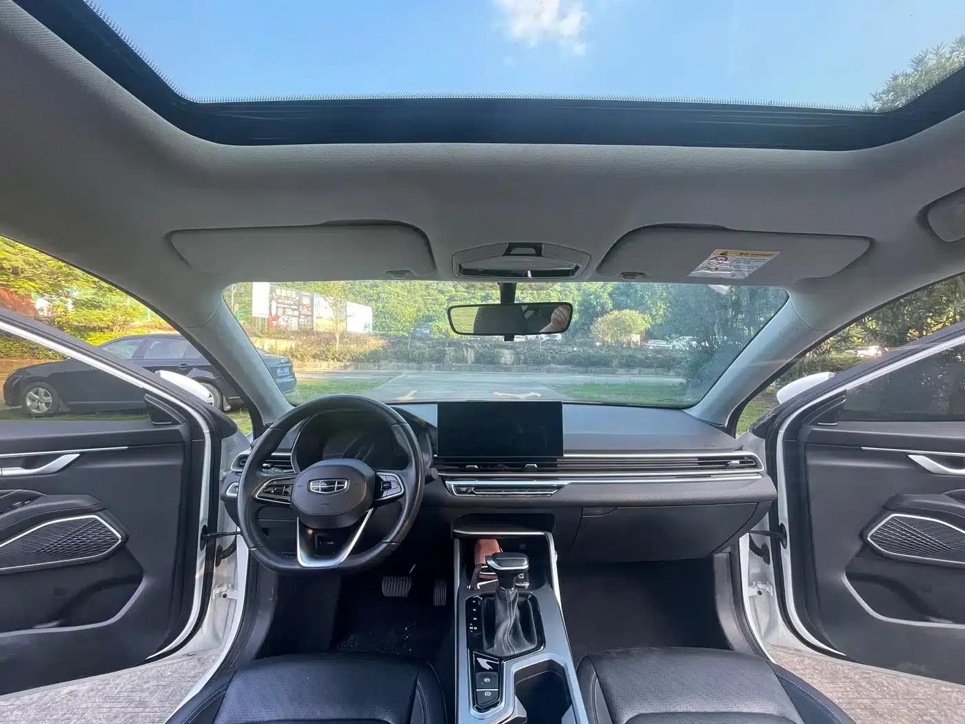 Geely Emgrand 2023 4th Generation Champion Edition 1.5L CVT Flagship Model — миниатюра 8