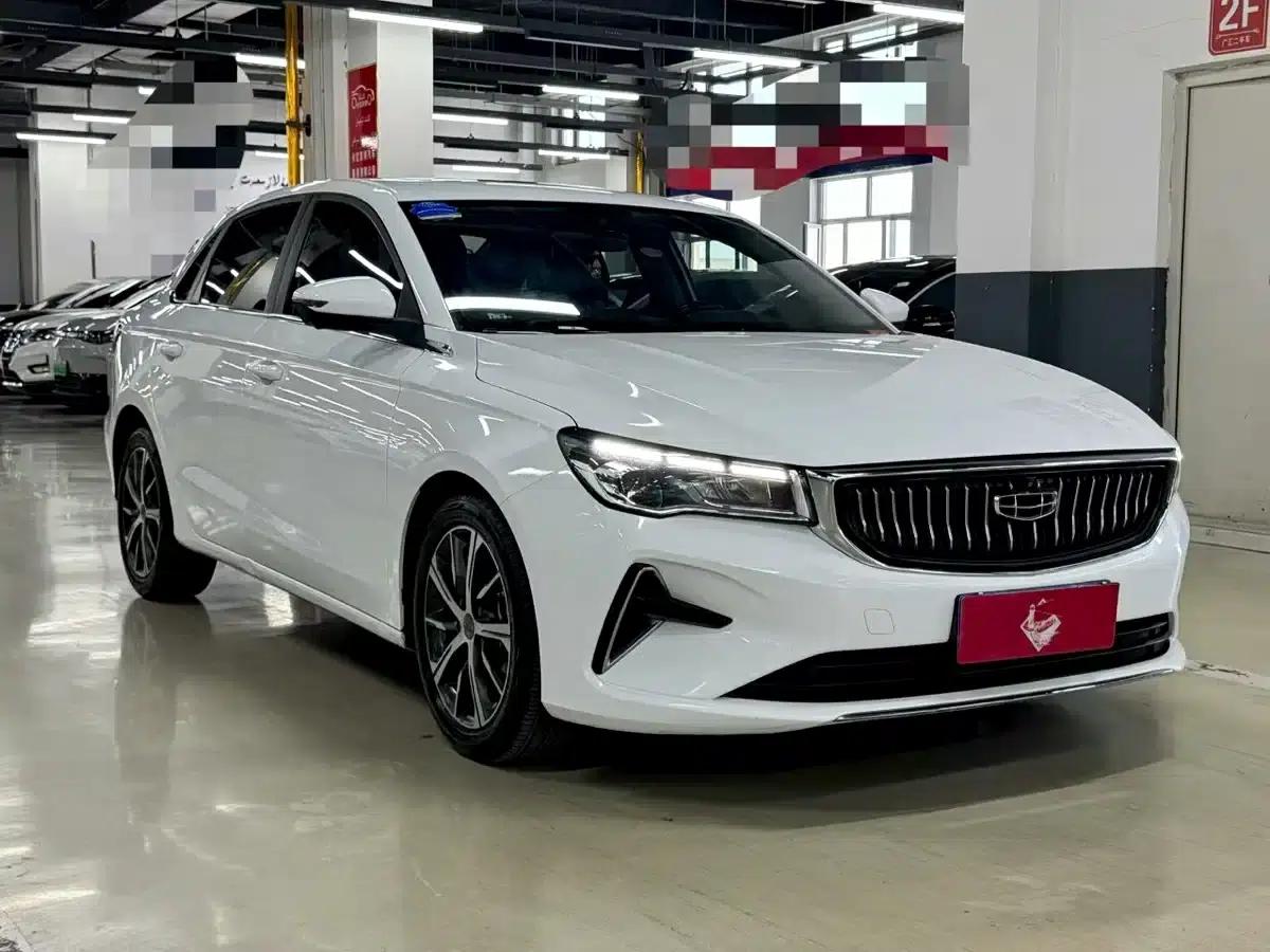 Geely Emgrand 2022 Generation 4 1.5L Manual Deluxe — миниатюра 3
