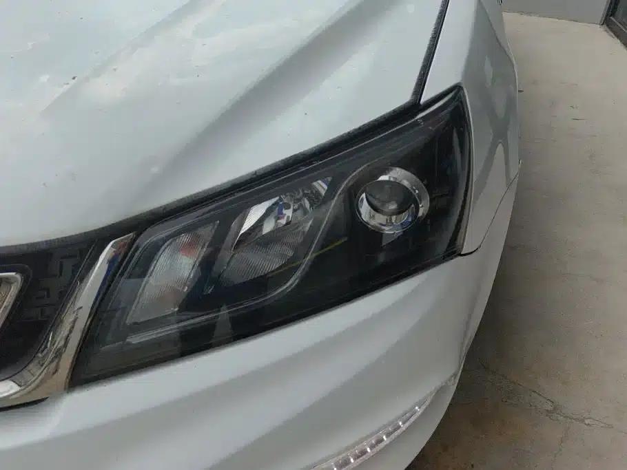 Geely Emgrand 2017 Sedan Million Edition 1.5L CVT Luxury Model — миниатюра 5