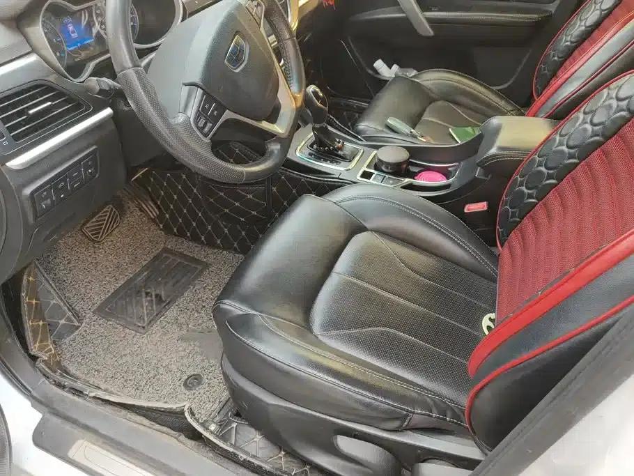 Geely Emgrand 2017 Sedan Million Edition 1.5L CVT Luxury Model — миниатюра 9