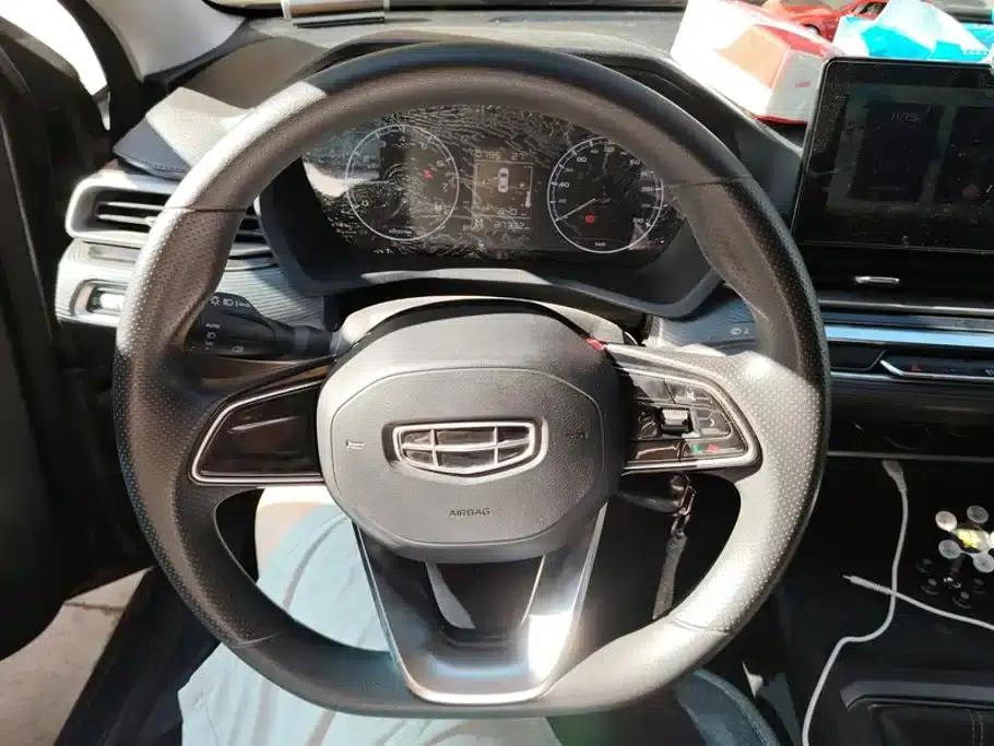 Geely Emgrand 2022 4th Generation 1.5L Manual Elite — миниатюра 15